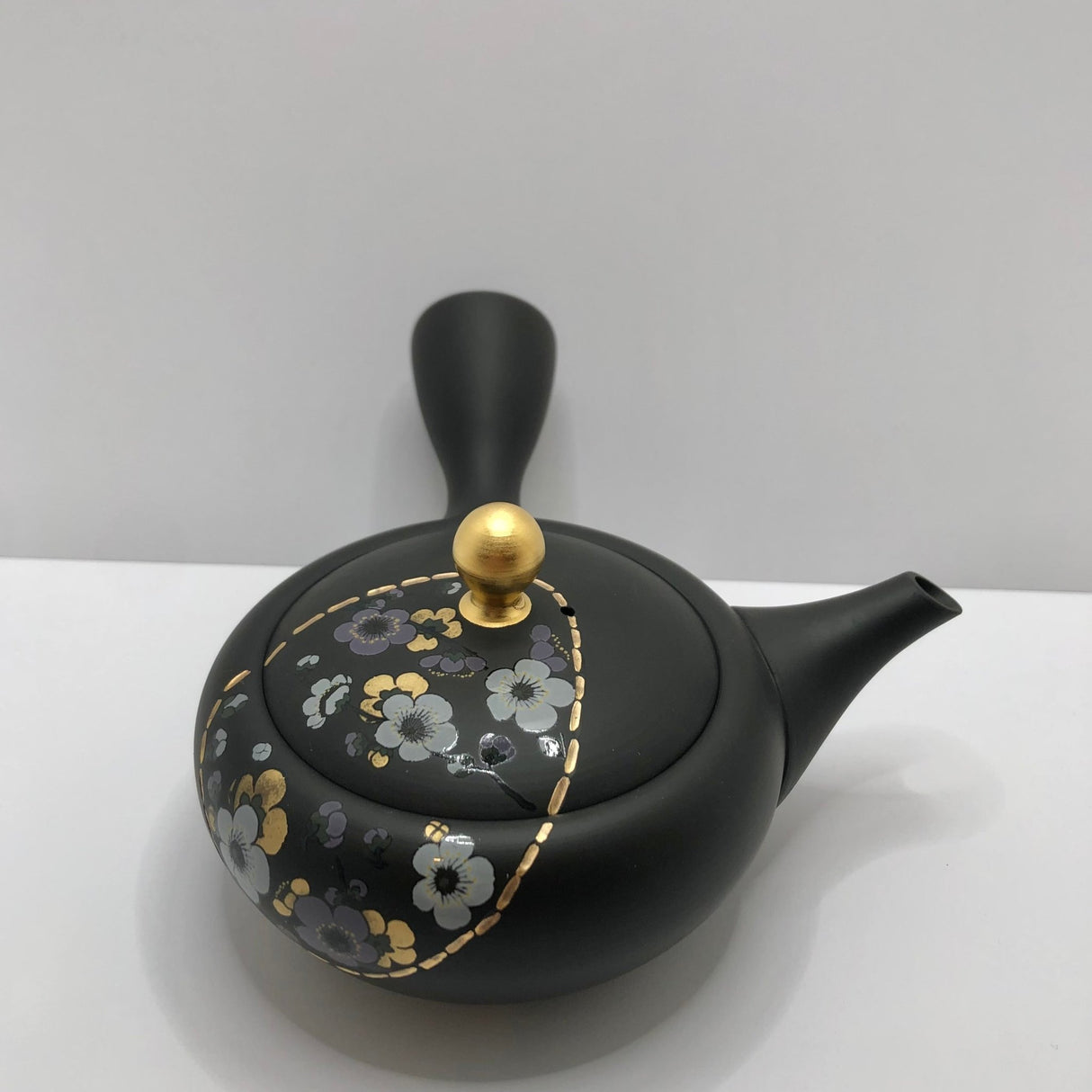 Isobe Ceramics mi123: Tokoname Kyusu Golden Sakura by Shouhou 250 ml 金彩桜 - tokinari.live