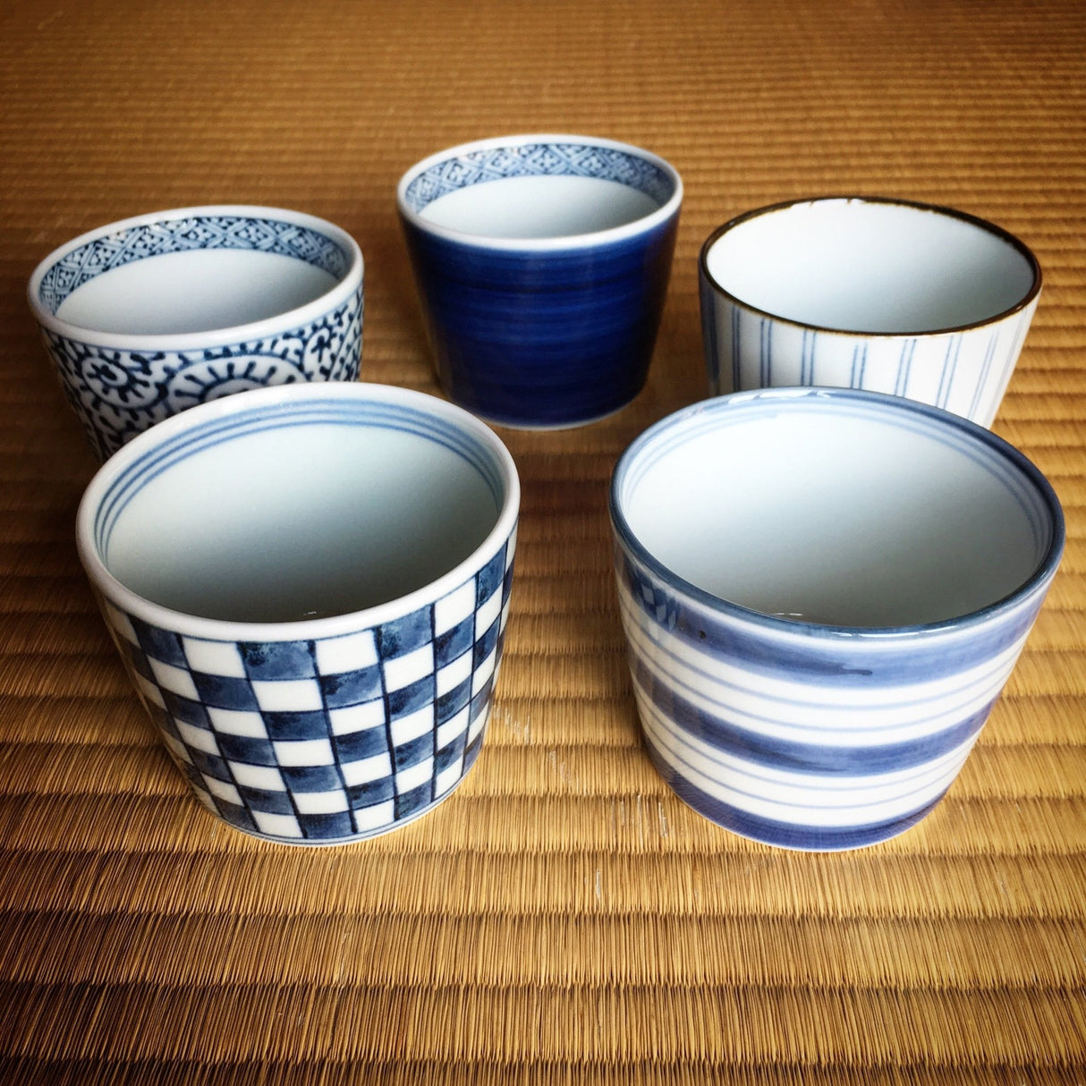 Saikai Ceramics: 5-piece Aritayaki Soba Cup Set, Indigo Design Series - tokinari.live
