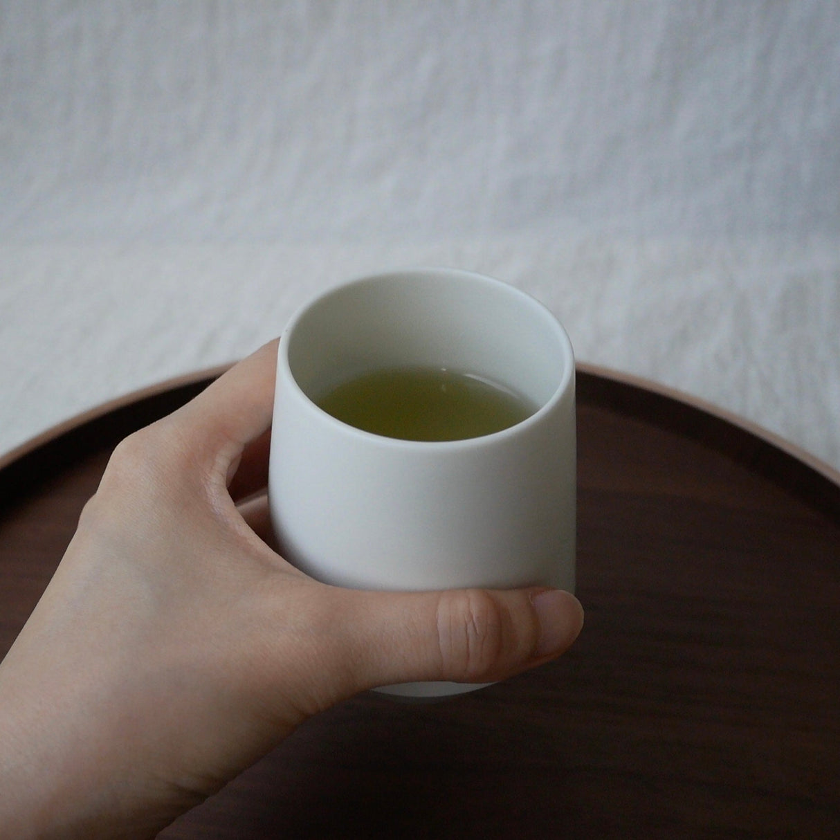 Yamani - Yamatsu Gifu: Minimalist Frustum Yunomi Tumbler, White - tokinari.live