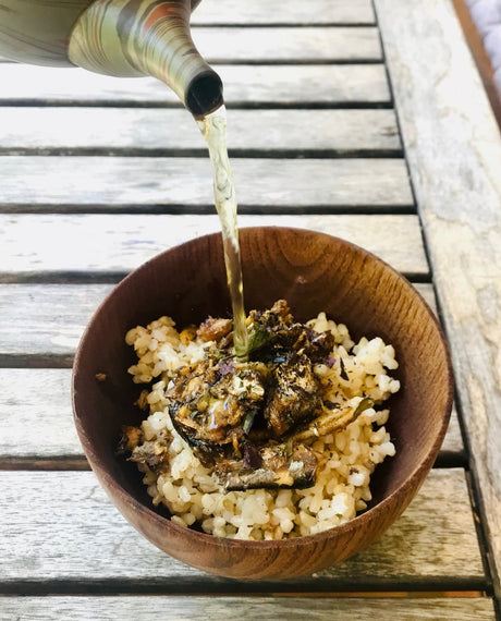 A Comforting Japanese Dish with Tea: Ochazuke - tokinari.live