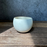 SHIKIKA - Korokoro Round Yunomi Cup - White