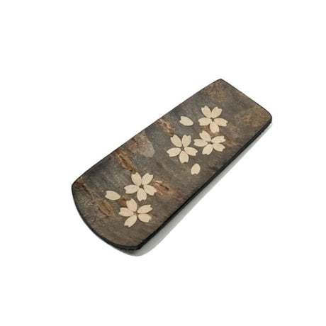 Fujiki Denshiro: Tatami Sakura Bark Tea Scoop Chasaji - Frosted Bark with Sakura たたみ茶箕 霜降皮 散花 - tokinari.live