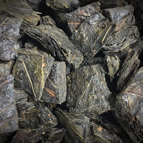 Goishicha Tea from farmer Nagao Kitamura 北村永夫の碁石茶 - tokinari.live