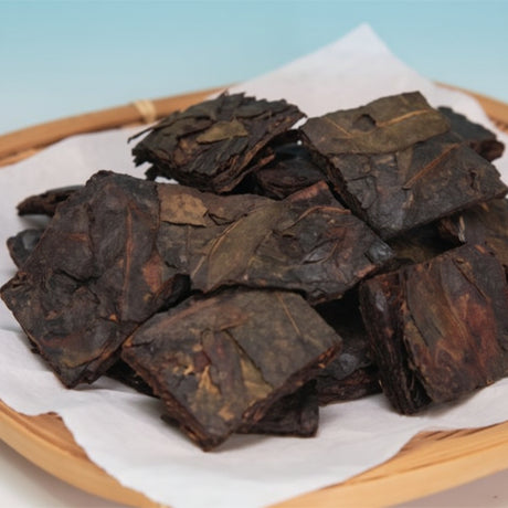 Goishicha Tea from farmer Nagao Kitamura 北村永夫の碁石茶 - tokinari.live