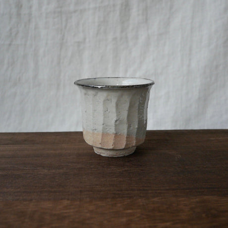 Gotanbayashi Kama: Karatsuyaki Porcelain Yunomi Cup - tokinari.live