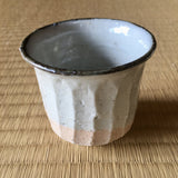 Gotanbayashi Kama: Karatsuyaki Porcelain Yunomi Cup - tokinari.live