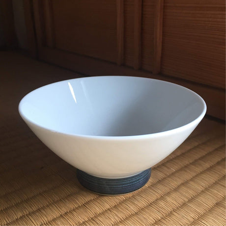 Hakusan Porcelain: Hasamiyaki Rice Bowl - "Threads of Hemp" (Indigo or Sepia) - tokinari.live