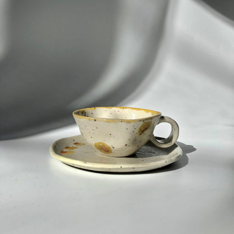 Hiroshi Hirai: Heart Shaped Cup & Saucer Set, Yellow Accents - tokinari.live