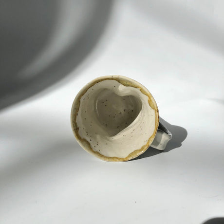 Hiroshi Hirai: Heart Shaped Mug Cup, Yellow Accents - tokinari.live