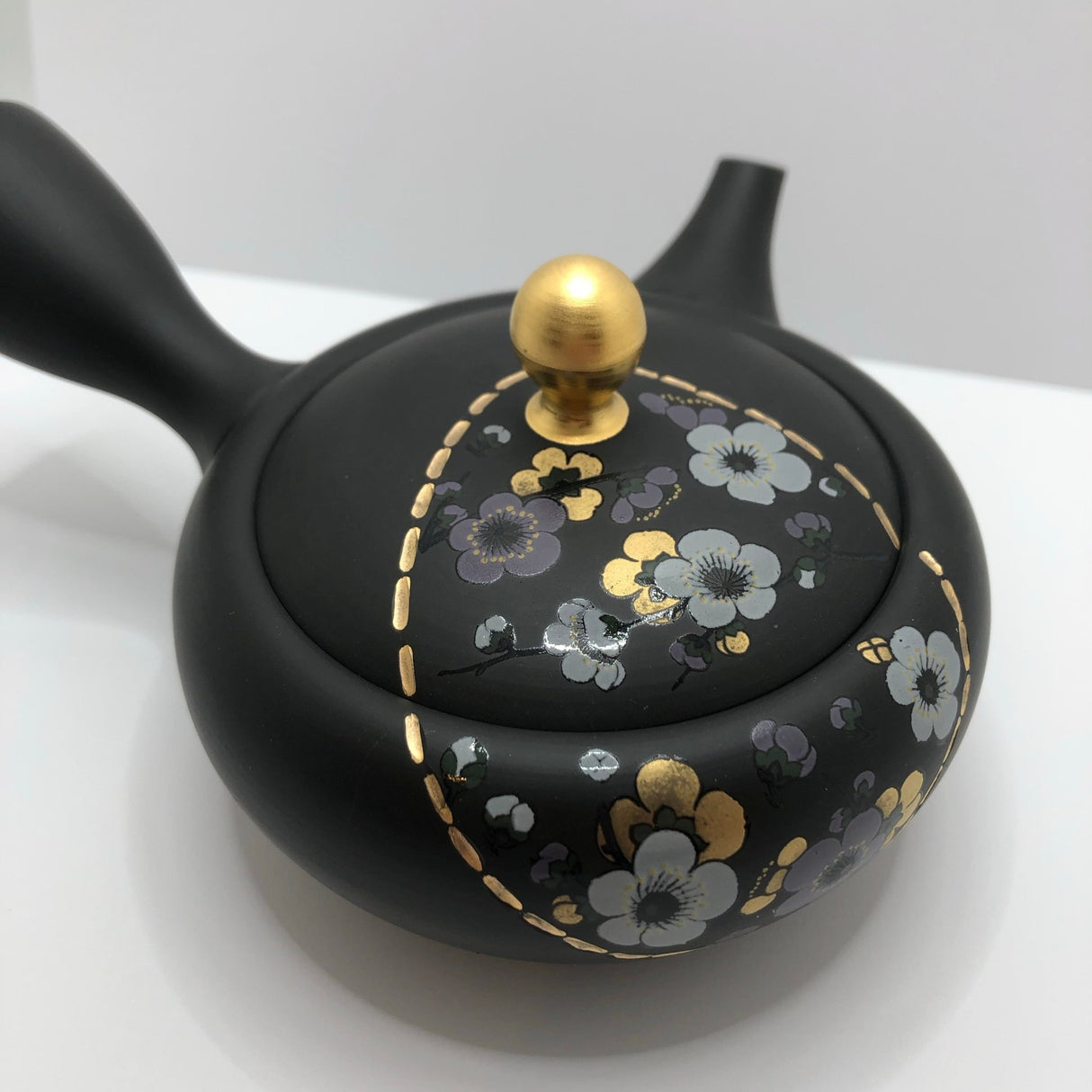 Isobe Ceramics mi123: Tokoname Kyusu Golden Sakura by Shouhou 250 ml 金彩桜 - tokinari.live