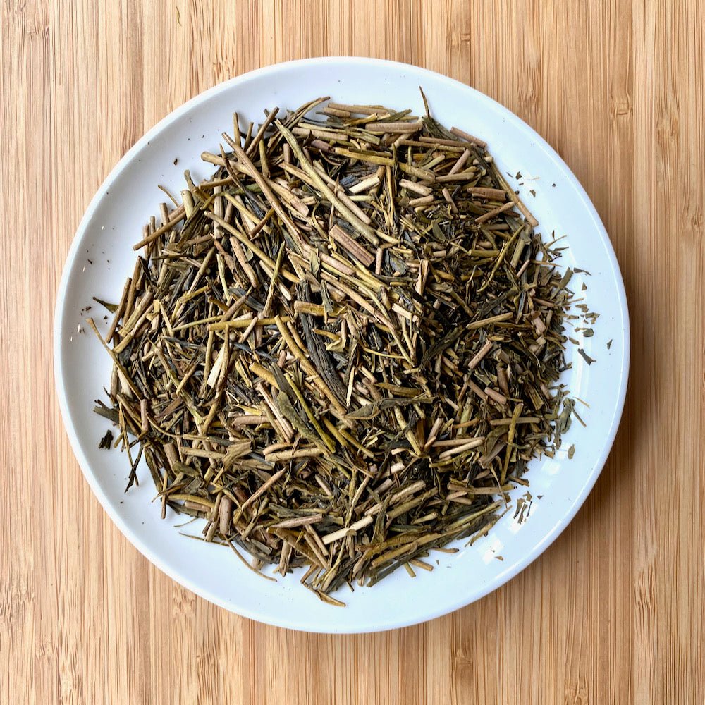 Kiyosawa Tea Gardens: Shizuoka Spring Kukihojicha Roasted Green Tea Leaf Stems by Farmer Kajiyama Yukako - tokinari.live