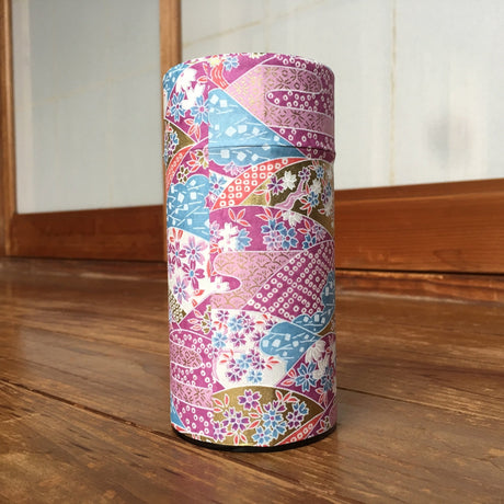 Okumura Seikan: Tea Canister, Chiyogami Washi Paper - Purple (No. 702, 175g) - tokinari.live
