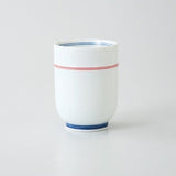 Saikai Ceramics: Red Trim, White Porcelain Yunomi Tea Cup with Blue Accents 150 ml - tokinari.live