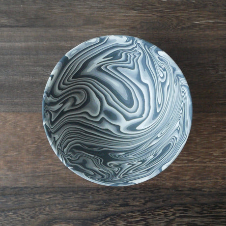 Shinro Yamamoto: Marble Porcelain Matcha Bowl 650 - tokinari.live