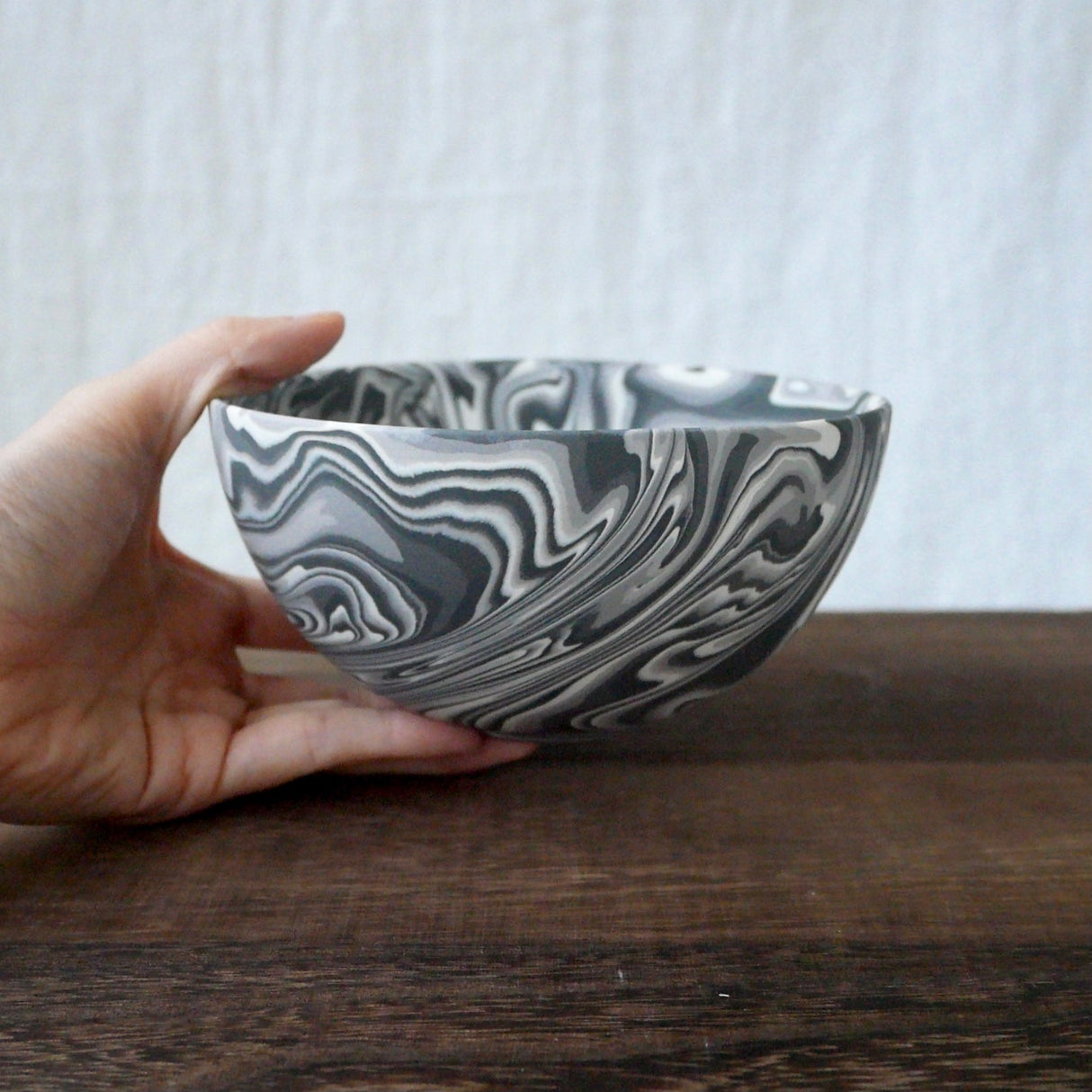 Shinro Yamamoto: Marble Porcelain Matcha Bowl 650 - tokinari.live
