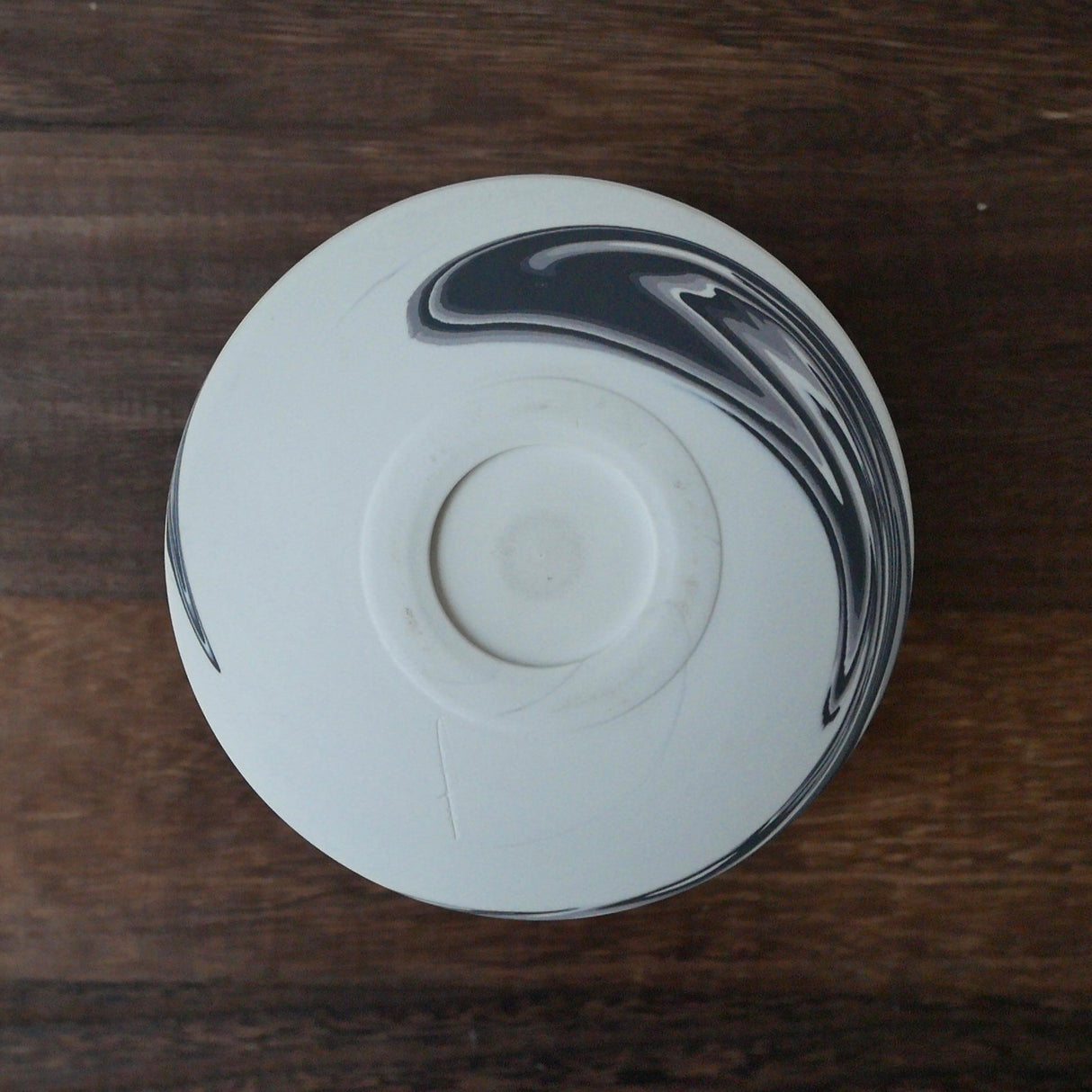 Shinro Yamamoto: Marble Porcelain Matcha Bowl 800 - tokinari.live