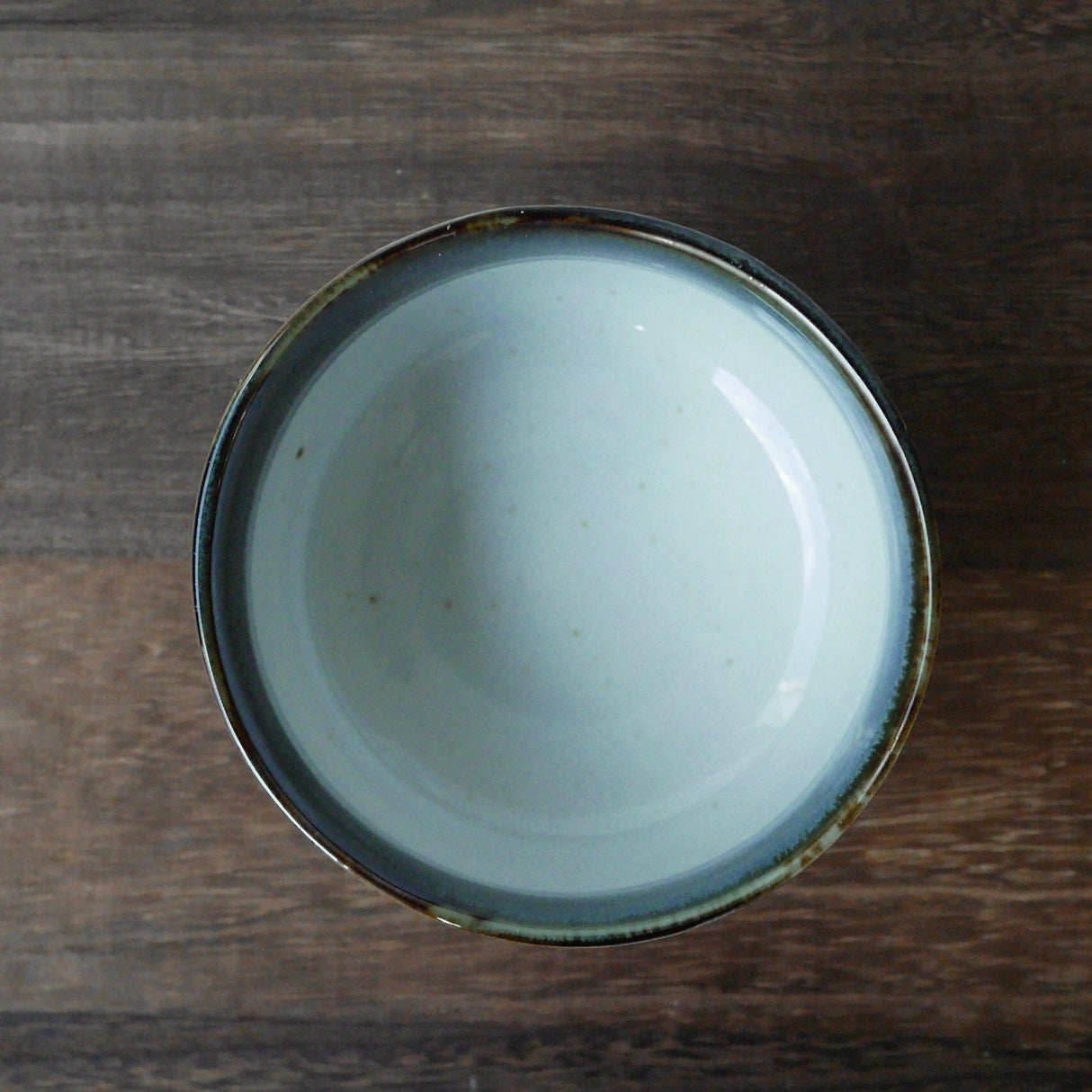 Yamaki Ikai M2034: Toho Blue Yohen Matcha Tea Bowl 唐峰紺窯変抹茶碗 - tokinari.live