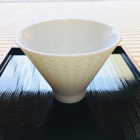 Yamani - Miyama Tableware: Chahaku Morning Glory Tea Cup - Gyokuro Green - tokinari.live