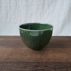 Yamani - Miyama Tableware: "Crease" Matcha Bowl Oribe Green - tokinari.live