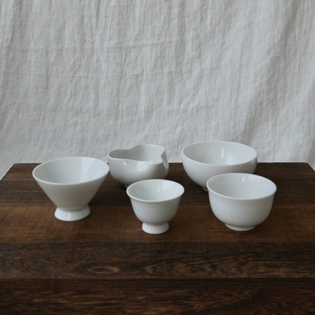 Yamatane: Tea Professional's White Porcelain Tea Cup - Small - tokinari.live
