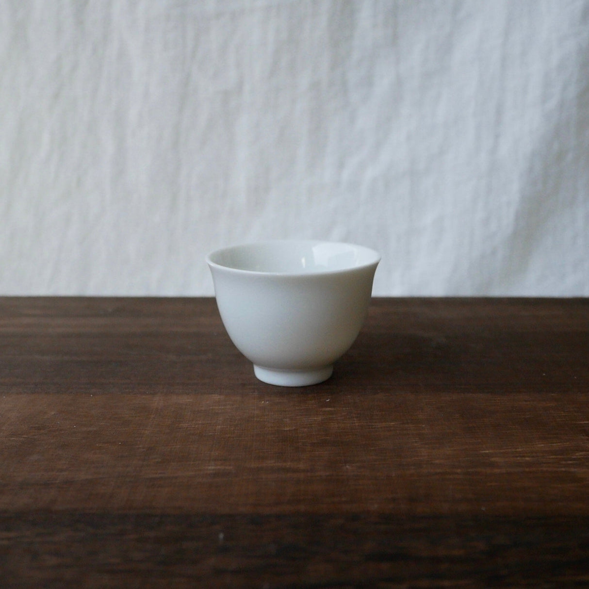 Yamatane: Tea Professional's White Porcelain Tea Cup - Small - tokinari.live